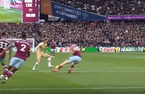 1676216446371073603.gif 吐槽.gif