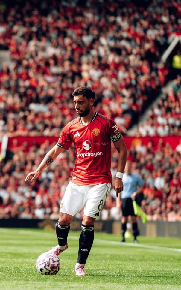 开云官网-ESPN：曼联计划世界杯前与B费谈未来，希望他至少再留一年