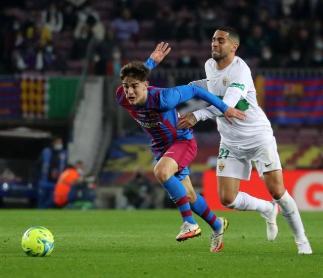 开云APP-去老将给新人腾地已成巴萨当务之急